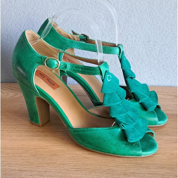 Miz Mooz Sailor Green T-Strap Ruffle Heel Retro Teal Cosplay Women's Size 8 - Picture 1 of 14